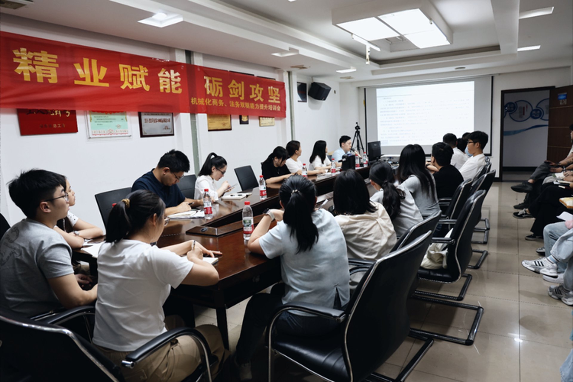 百脉建筑机械